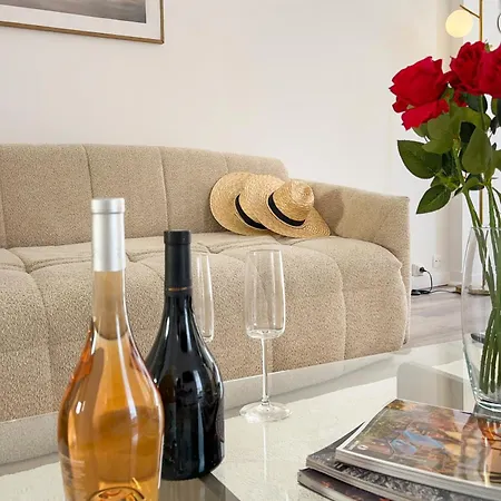 Appartement Magnifique - M3 *