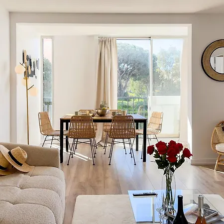 Magnifique - M3 Apartmán *