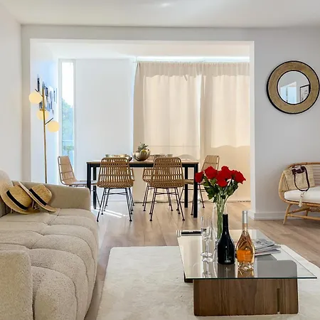 Magnifique - M3 Apartman *